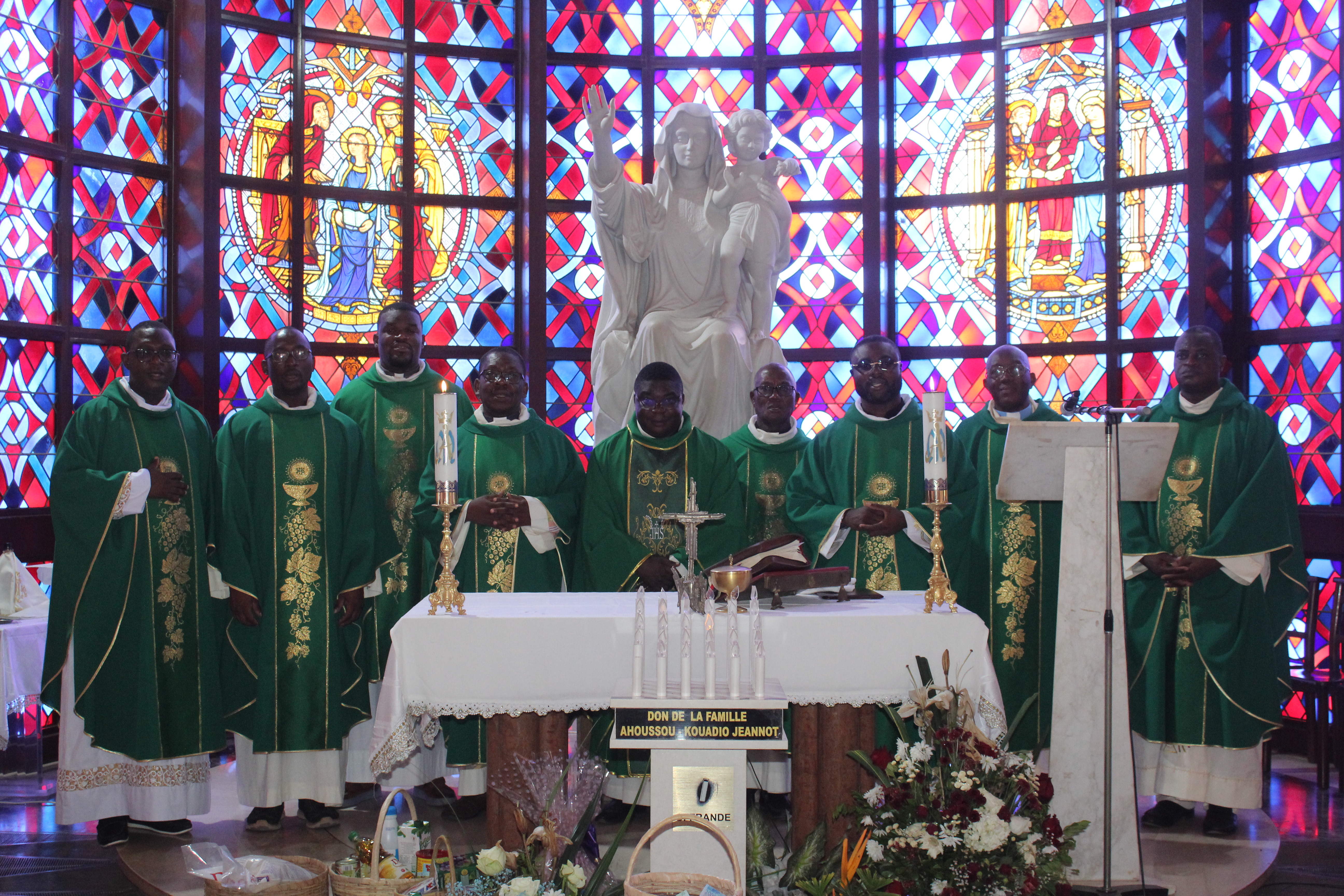 Une délégation de prêtres togolais en pèlerinage à la Basilique Notre-Dame de la Paix