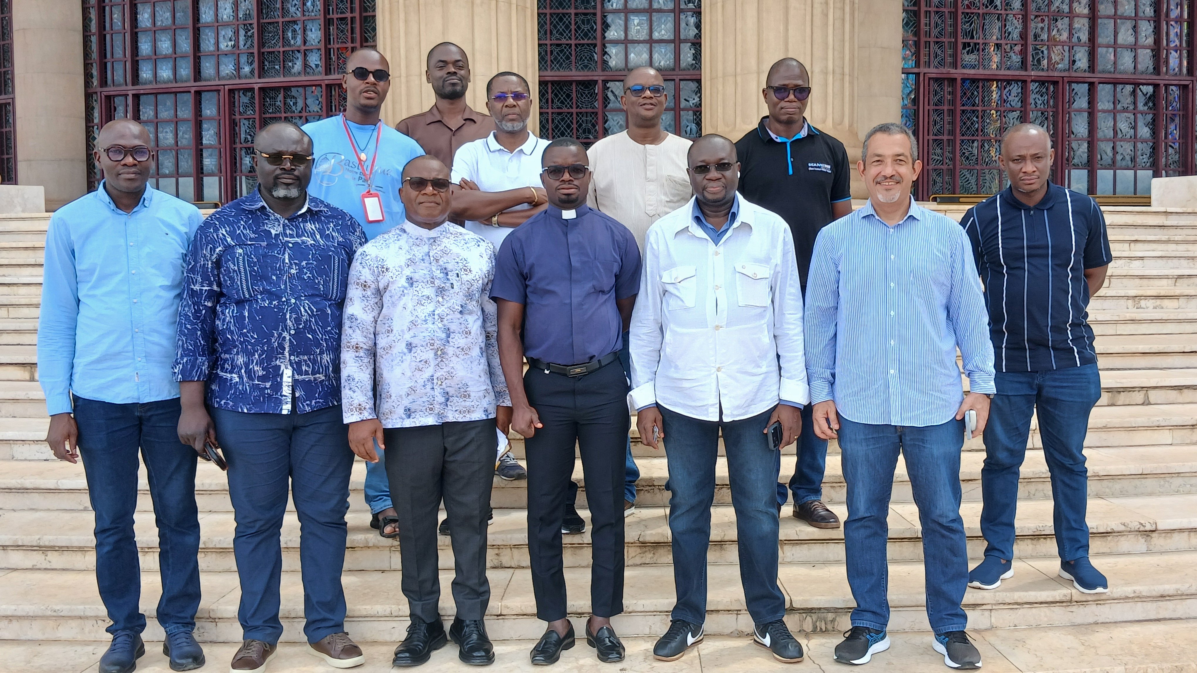 Une délégation de l'UEMOA et de la CEMAC en visite à la Basilique Notre-Dame de la Paix
