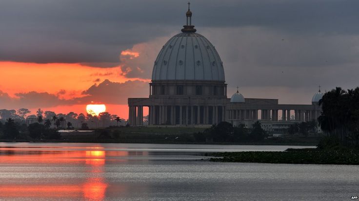 Procession vers la Porte Sainte